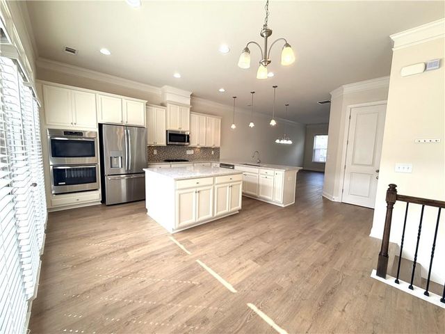 1980 Raven Way, Chamblee, GA 30341