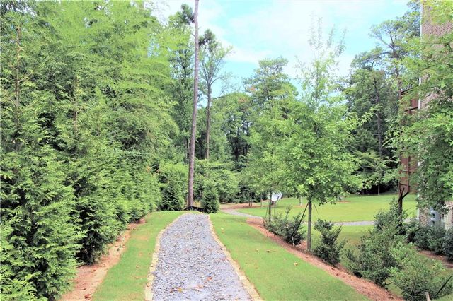 1980 Raven Way, Chamblee, GA 30341