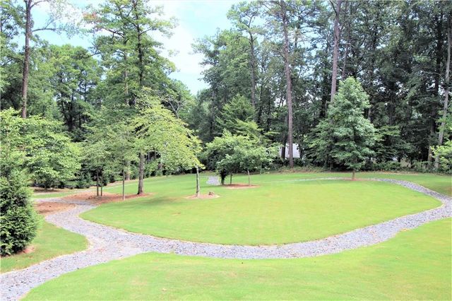 1980 Raven Way, Chamblee, GA 30341