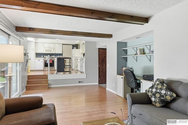 15018 Burt Street, Omaha, NE 68154