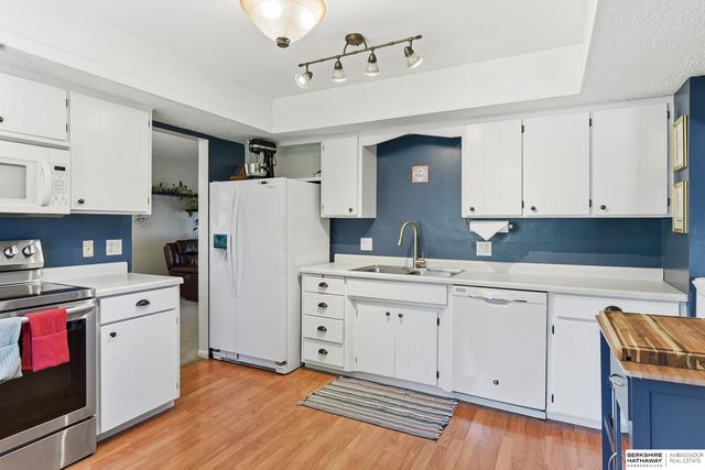 15018 Burt Street, Omaha, NE 68154