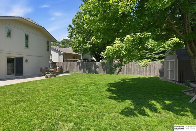 15018 Burt Street, Omaha, NE 68154