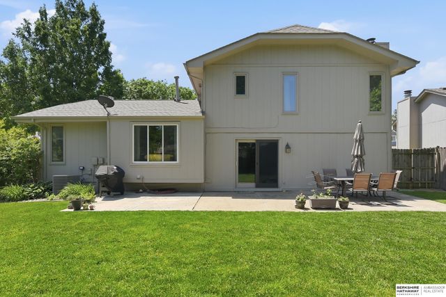 15018 Burt Street, Omaha, NE 68154