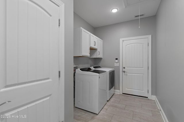 1400 Cottage Lane, Southport, NC 28461