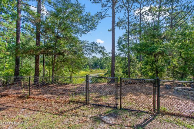 1400 Cottage Lane, Southport, NC 28461
