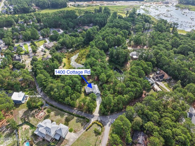 1400 Cottage Lane, Southport, NC 28461