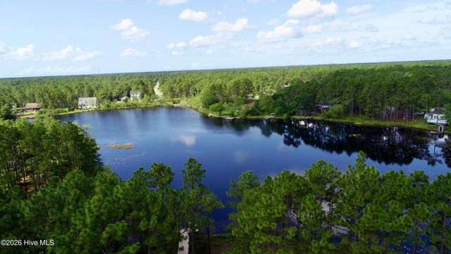 1400 Cottage Lane, Southport, NC 28461