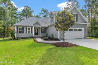 1400 Cottage Lane, Southport, NC 28461