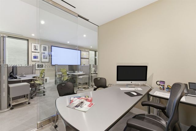 45 Valencia Ave, Coral Gables, FL 33134