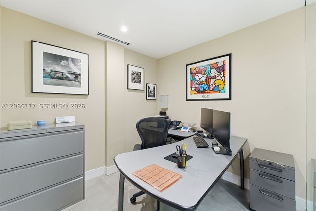 45 Valencia Ave, Coral Gables, FL 33134