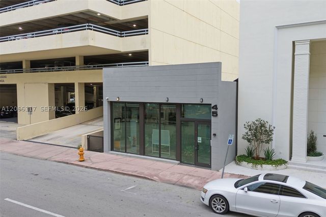 45 Valencia Ave, Coral Gables, FL 33134