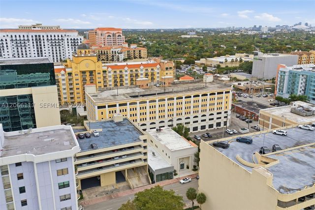 45 Valencia Ave, Coral Gables, FL 33134