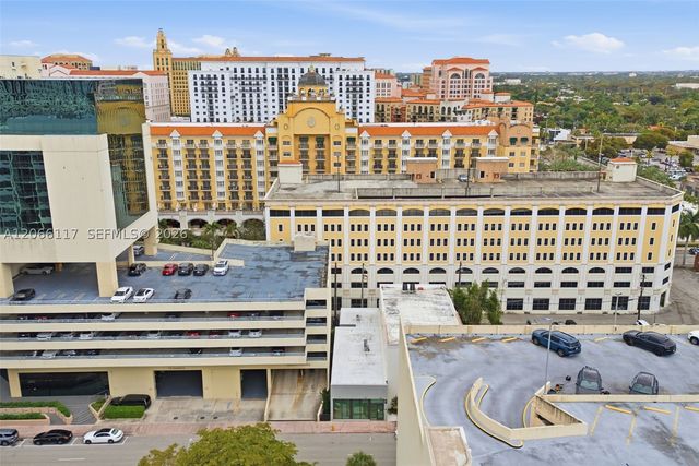 45 Valencia Ave, Coral Gables, FL 33134