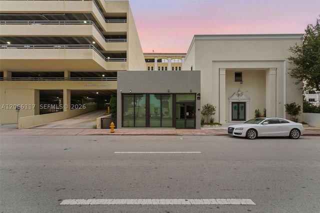 45 Valencia Ave, Coral Gables, FL 33134