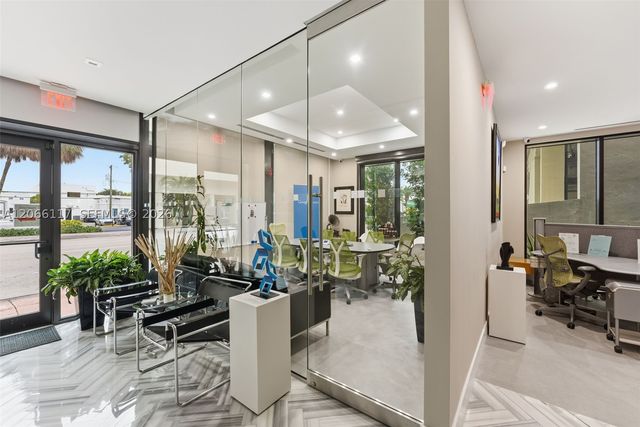 45 Valencia Ave, Coral Gables, FL 33134