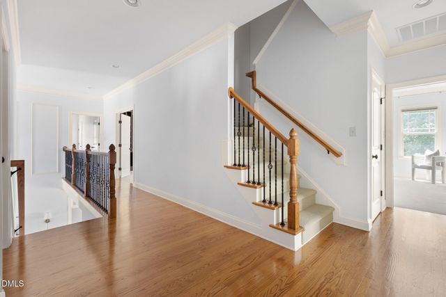 105 Woodland Ridge Court, Cary, NC 27519