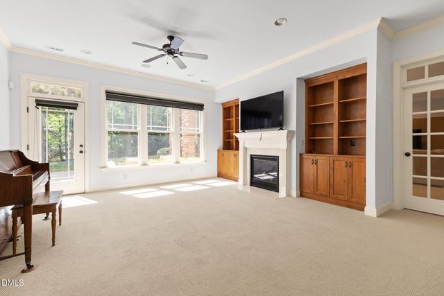 105 Woodland Ridge Court, Cary, NC 27519