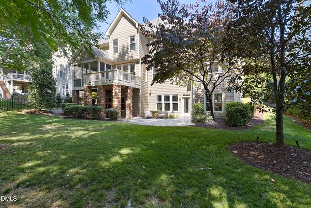 105 Woodland Ridge Court, Cary, NC 27519