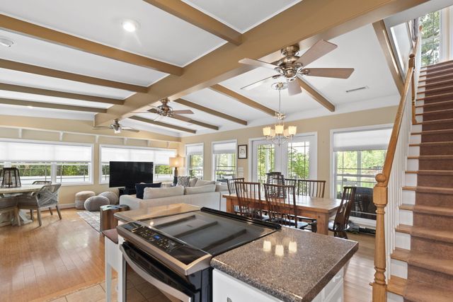 1112 Groover Road, Spring City, TN 37381