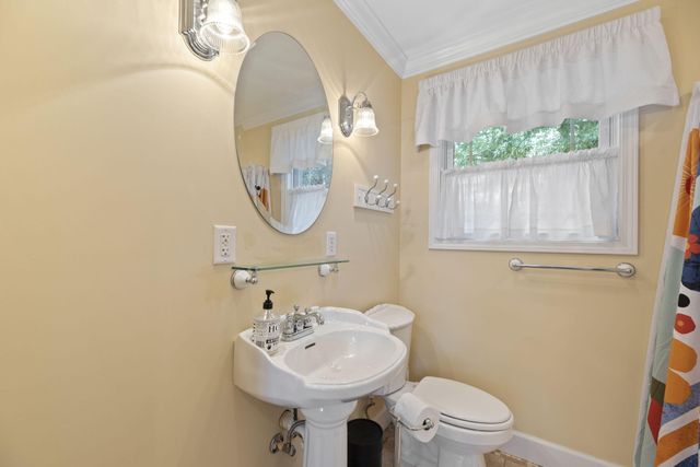 1112 Groover Road, Spring City, TN 37381