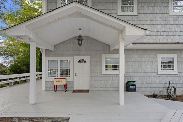 1112 Groover Road, Spring City, TN 37381