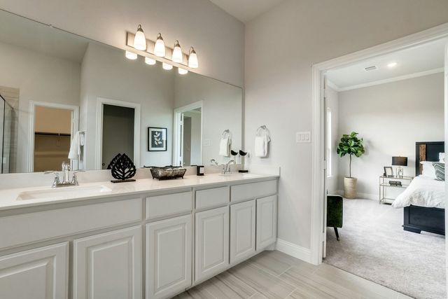 721 Stone Eagle Drive, Azle, TX 76020