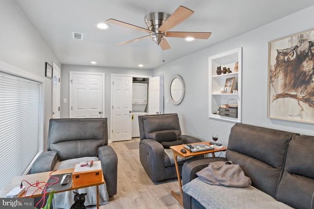 3155 BAYBRIAR RD, Baltimore, MD 21222
