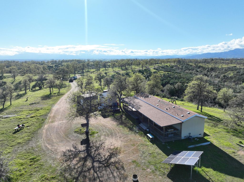 14510 Coal Pit Road, Igo, CA 96047