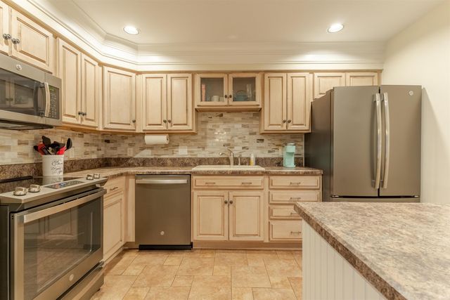 790 Senate Avenue, Evansville, IN 47711