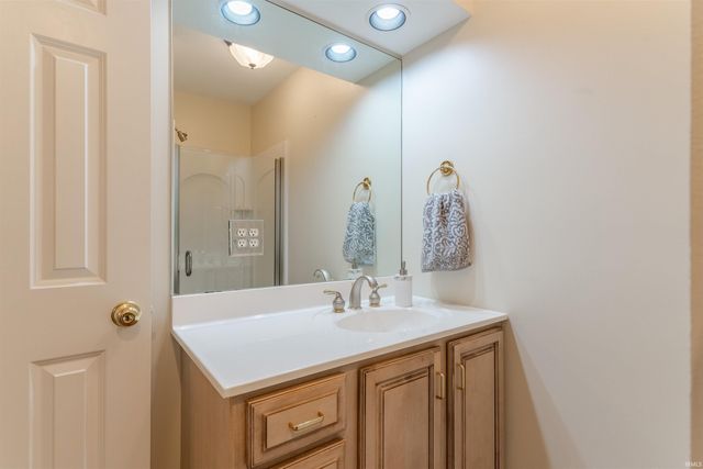 790 Senate Avenue, Evansville, IN 47711