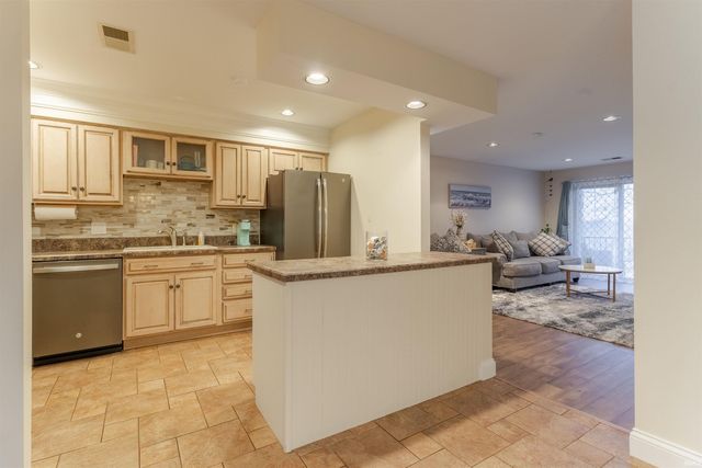 790 Senate Avenue, Evansville, IN 47711