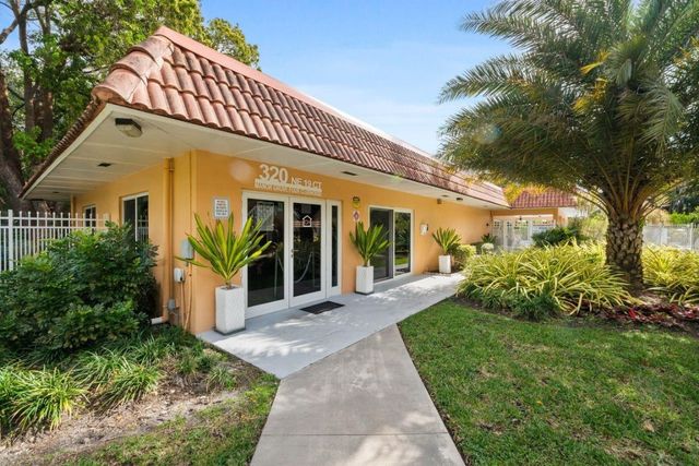 200 NE 19th Court 211M, Wilton Manors, FL 33305