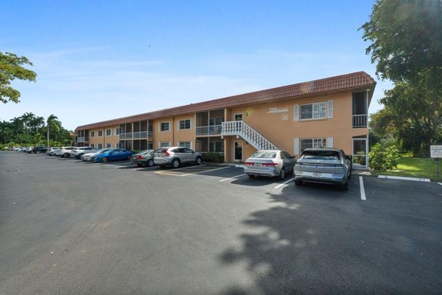 200 NE 19th Court 211M, Wilton Manors, FL 33305