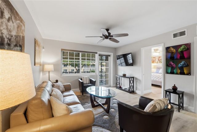 200 NE 19th Court 211M, Wilton Manors, FL 33305