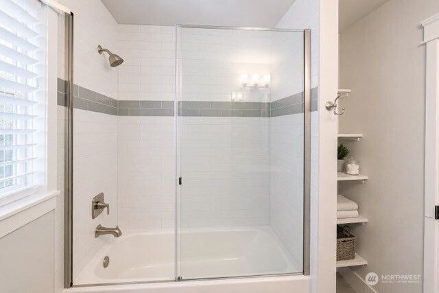 3001 N Proctor Street, Tacoma, WA 98407