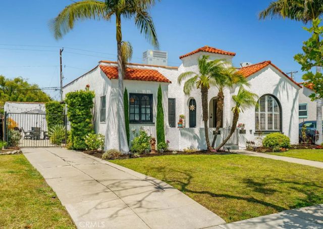 3475 Cerritos Avenue, Long Beach, CA 90807