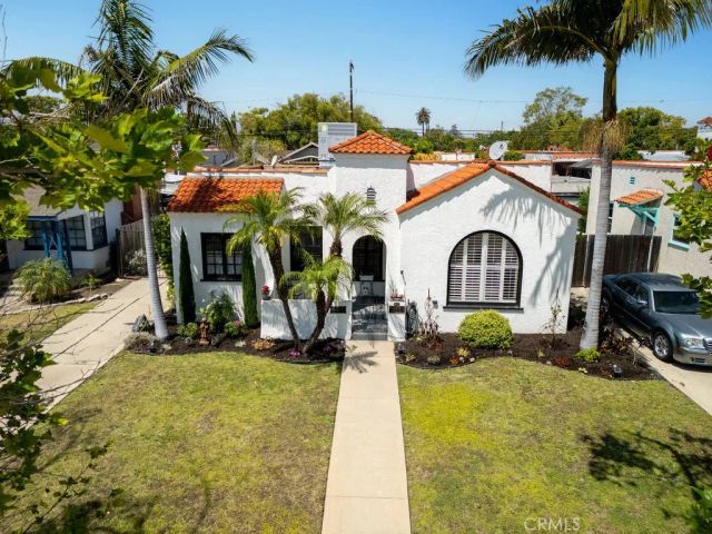 3475 Cerritos Avenue, Long Beach, CA 90807