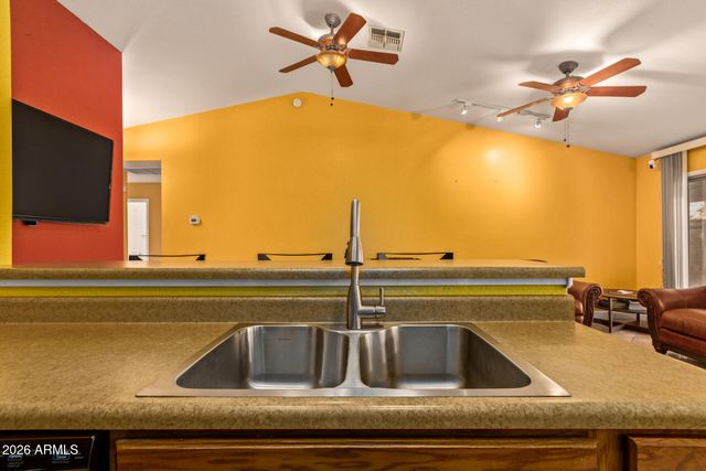 8928 E INDIANA Avenue, Sun Lakes, AZ 85248