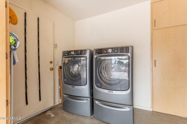 8928 E INDIANA Avenue, Sun Lakes, AZ 85248