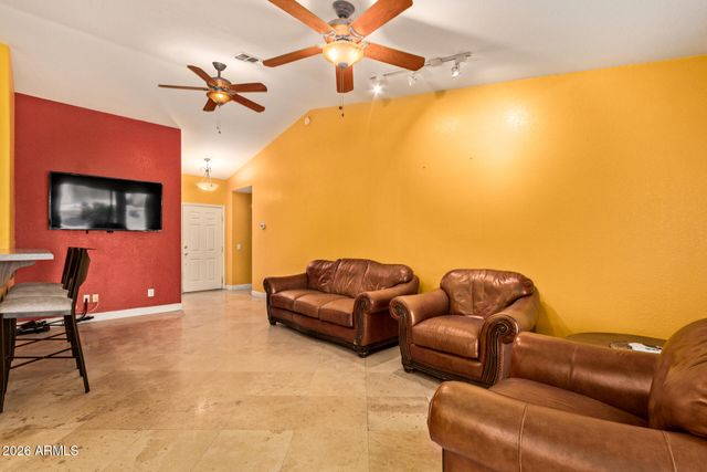 8928 E INDIANA Avenue, Sun Lakes, AZ 85248