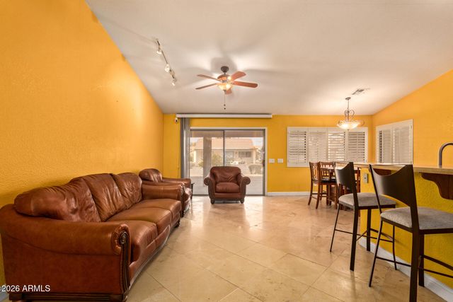 8928 E INDIANA Avenue, Sun Lakes, AZ 85248