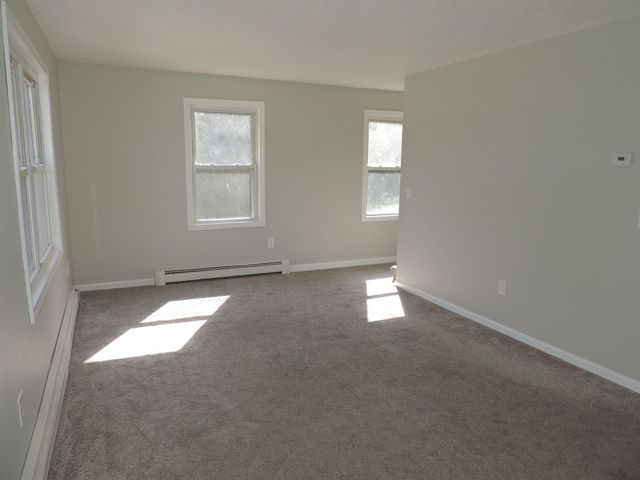116.5 E Broadway Street L, Derry, NH 03038