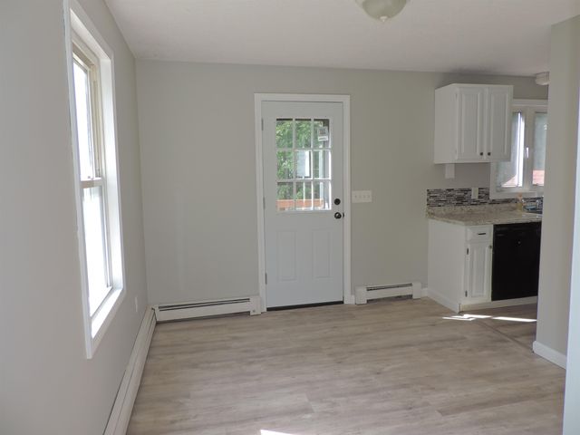 116.5 E Broadway Street L, Derry, NH 03038