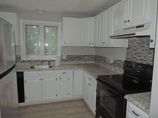 116.5 E Broadway Street L, Derry, NH 03038
