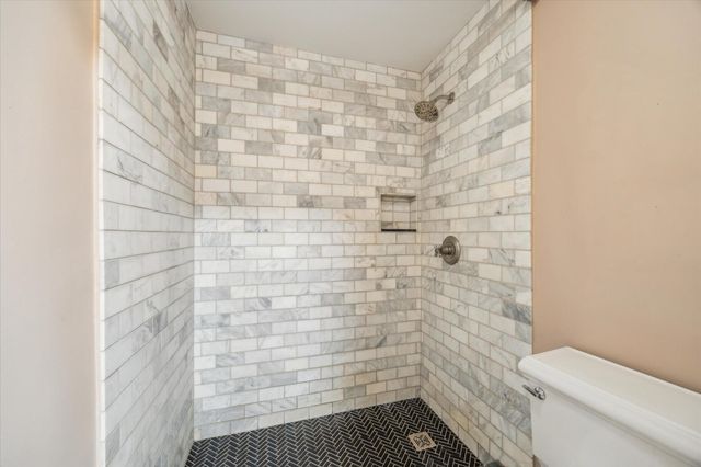 11711 Memorial Drive 545, Houston, TX 77024