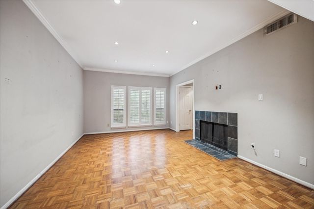 11711 Memorial Drive 545, Houston, TX 77024