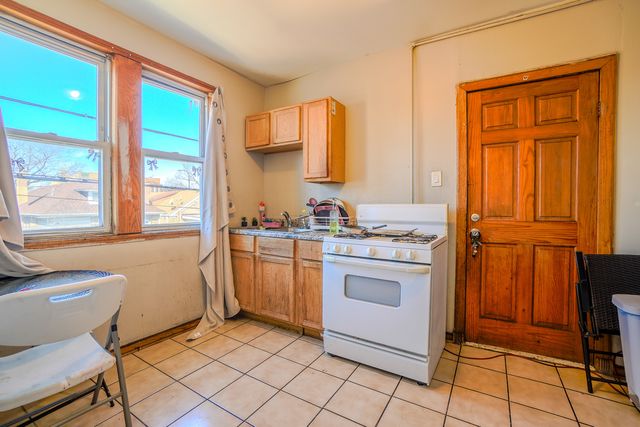 5938 W 16th Street, Cicero, IL 60804