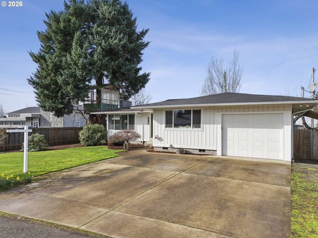 2740 STARK St, Eugene, OR 97404