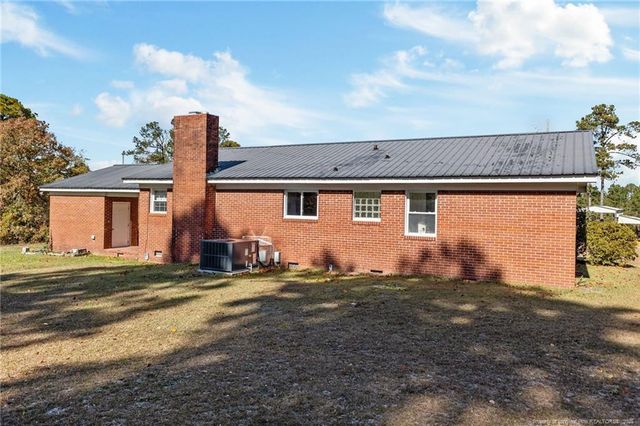 1308 Pine Knoll Drive, Spring Lake, NC 28390