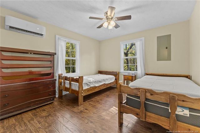 1308 Pine Knoll Drive, Spring Lake, NC 28390